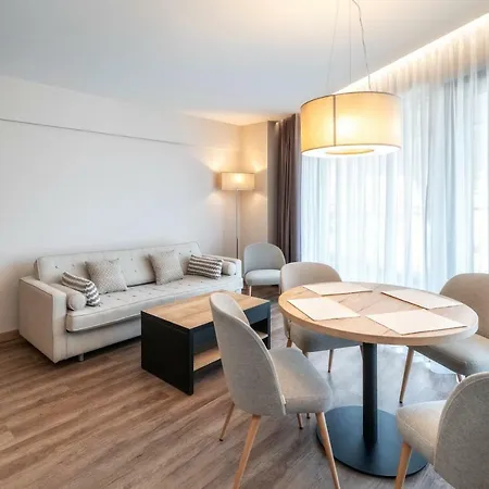 Meta Aparthotel