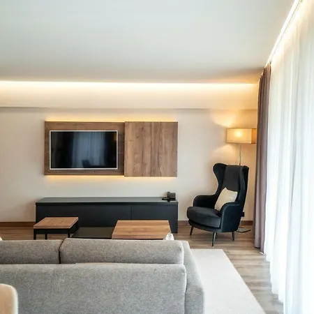 Aparthotel Meta 3*