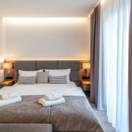 Meta Aparthotel