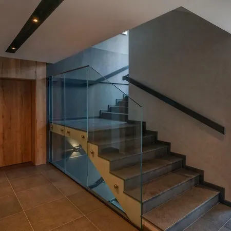 Meta 아파트호텔