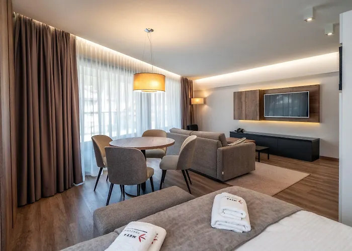 Meta شقة فندقية 4*